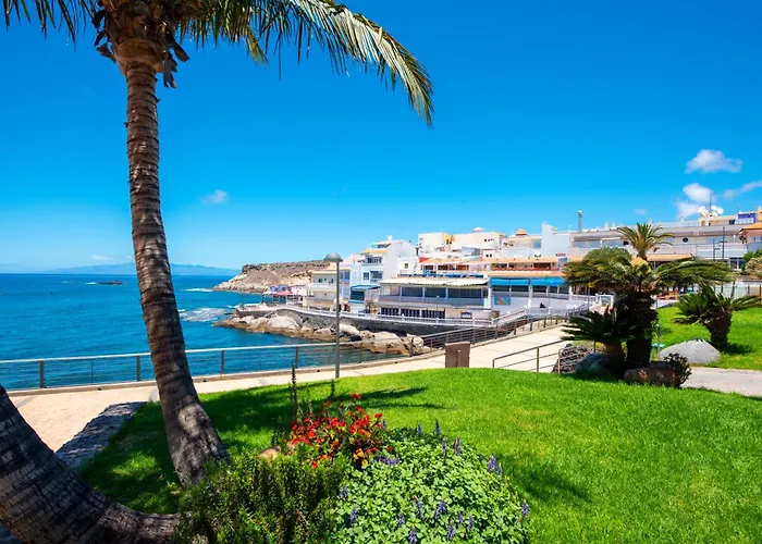 Tropical Position * Los Cristianos (Tenerife)