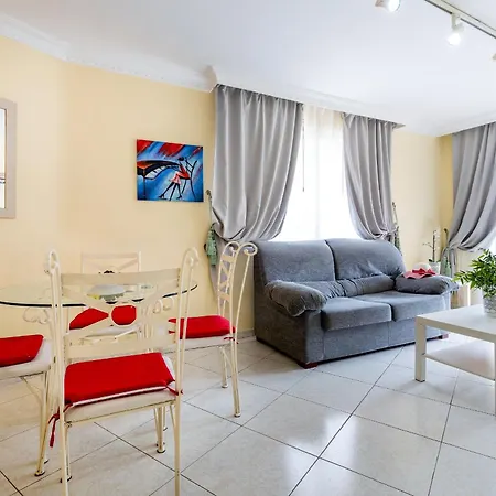 Tropical Position * Los Cristianos (Tenerife)