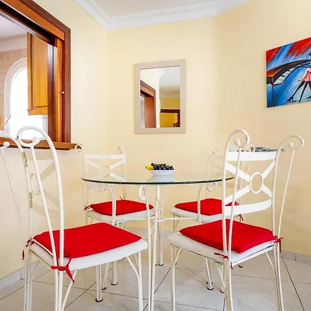 Tropical Position Lägenhet