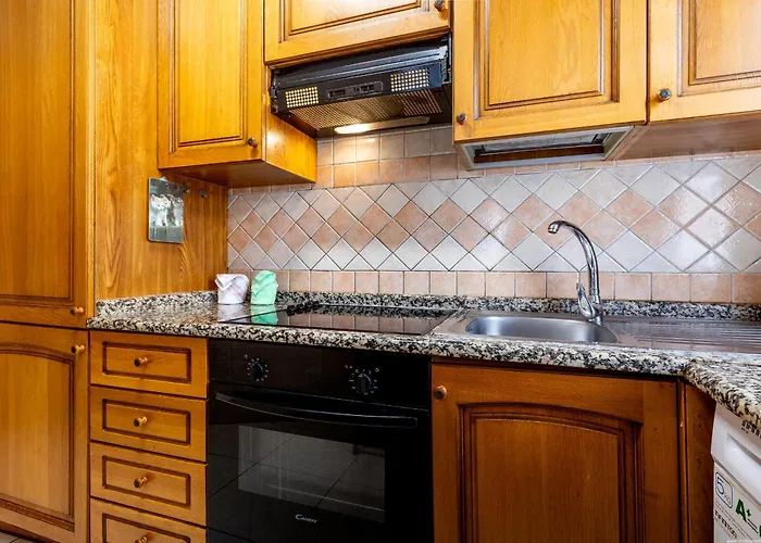 Tropical Position ロスクリスティアーノス